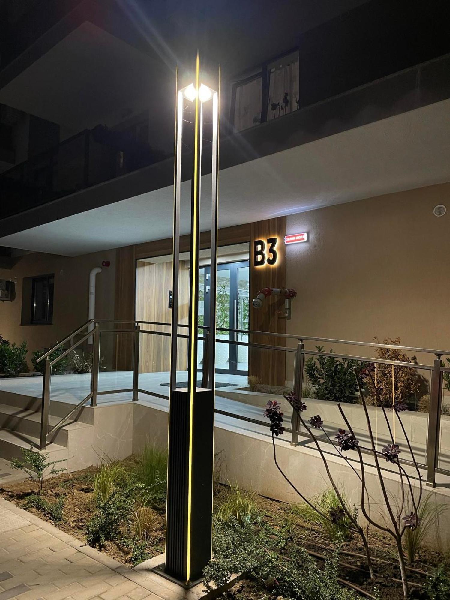 Metropolis Elegance Apartment Bucharest Exterior photo